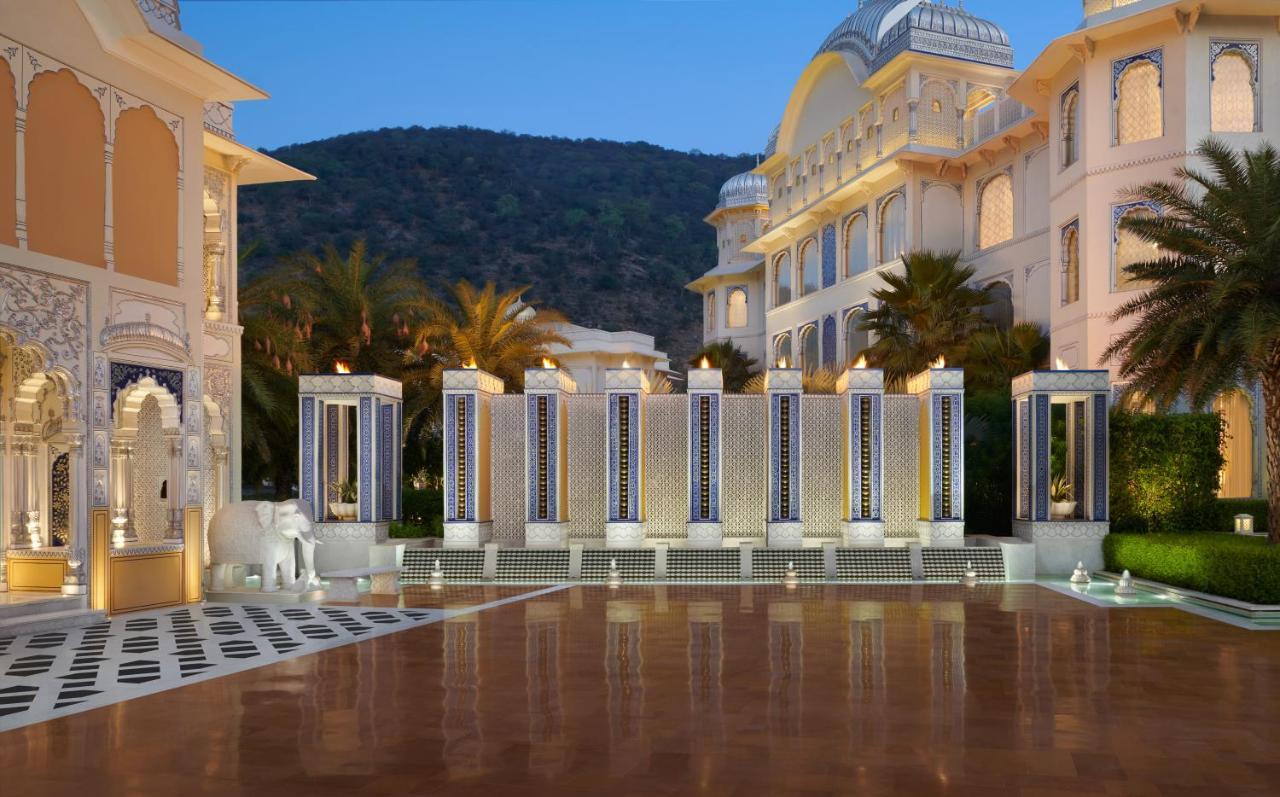 เดอะ ลีลา พาเลซ ชัยปุระ Hotel ภายนอก รูปภาพ