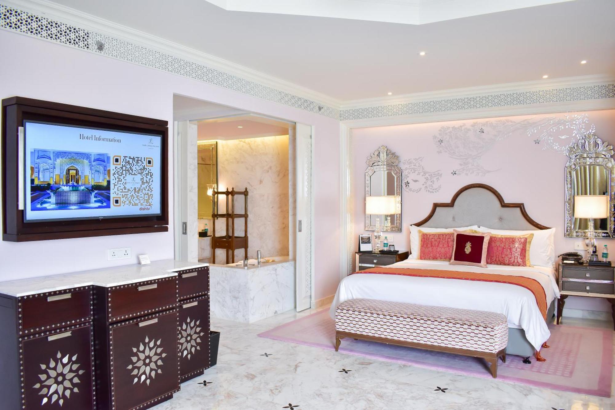 เดอะ ลีลา พาเลซ ชัยปุระ Hotel ภายนอก รูปภาพ